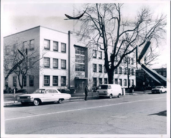 Photos/Royaloakcityhall1963.jpg